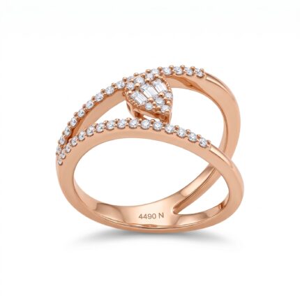 18K Gold Diamond Ring - 0.35ct 4.56g